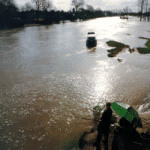 Angeln im Fluss: Gute Fänge bei Hochwasser