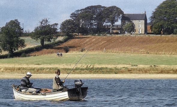 Fliegenfischer Brian Leadbetter am Pitsford Water in England