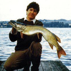 Für Hecht- und Karpfenangler, der Riegsee in Oberbayern