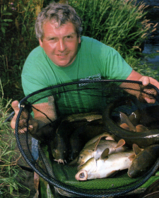 Angler Mal Storey